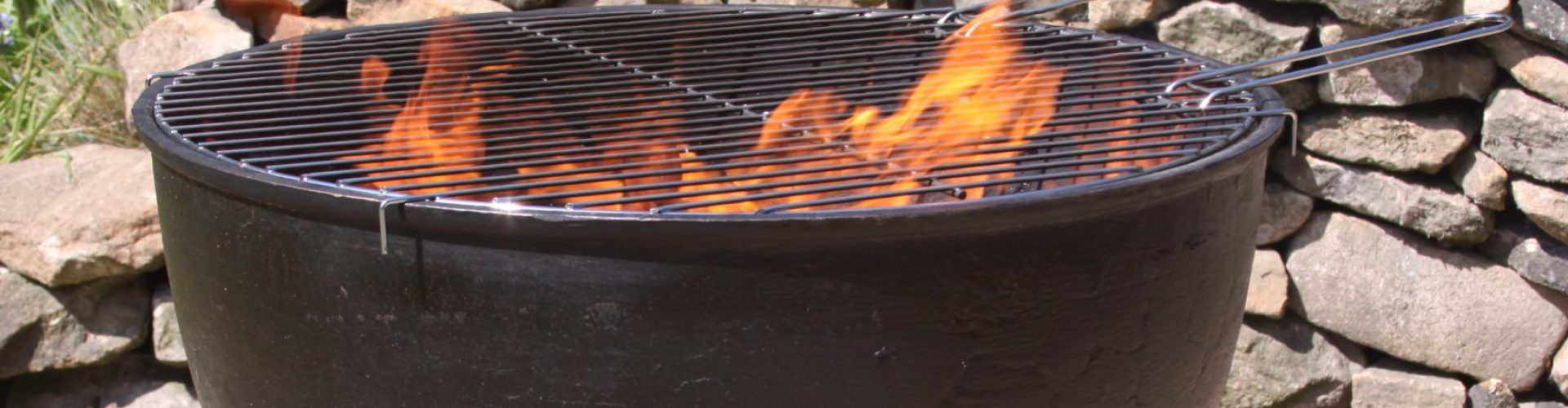 Cast iron fire bowl, Meredir extra large Firepit Atlas